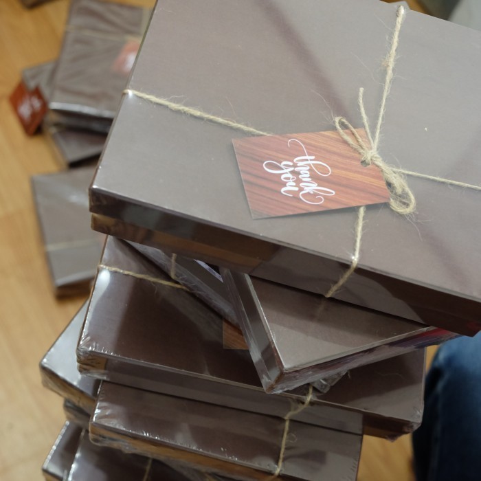 

Hampers Custom Dekayu by Request / FREE Card Ucapan