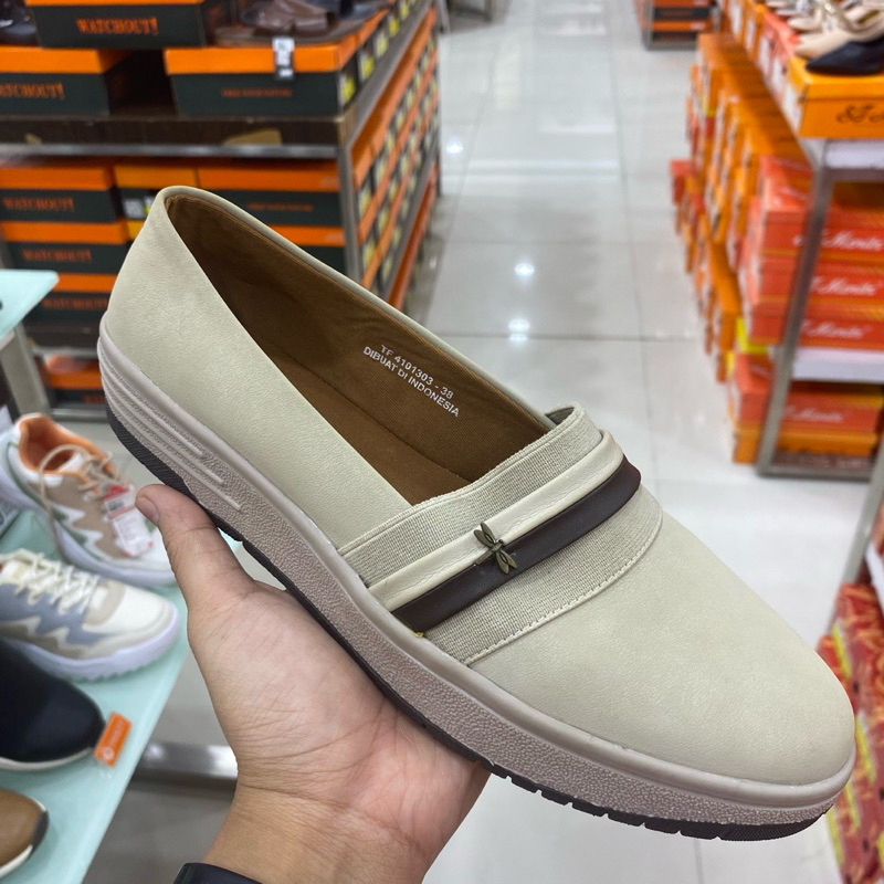 Sepatu Slop Triset / Sepatu wanita Triset / Bahan empuk