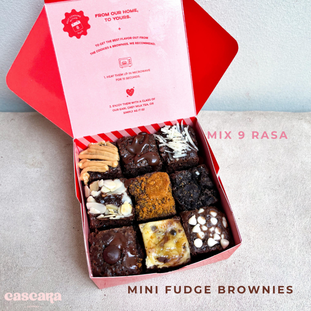 

Cascara Cookies - Kue Mini Fudgy Brownies Ulang Tahun Cokelat 9pcs Ramadhan 10x10cm