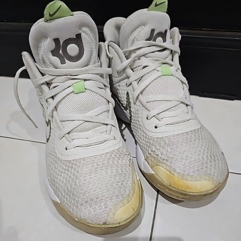 Sepatu KD Trey IX 5 second