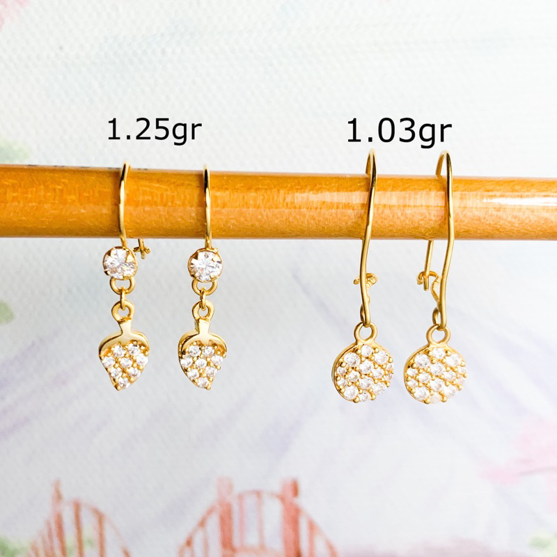 Anting Emas Solitaire Bulat Anting Emas Polos Stroberi Emas kadar 700