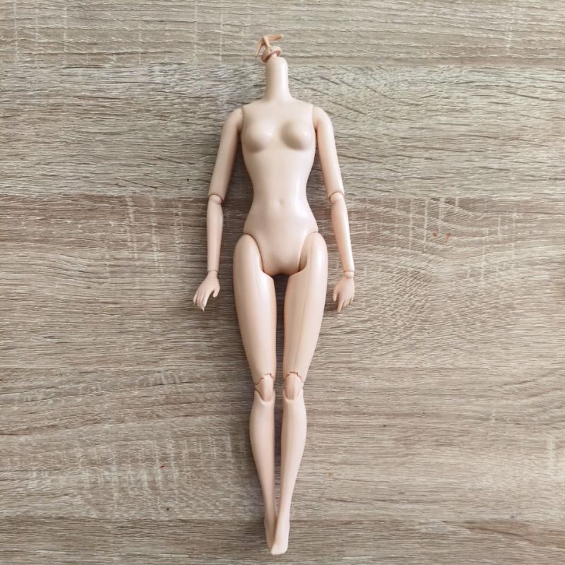 body barbie mrs white