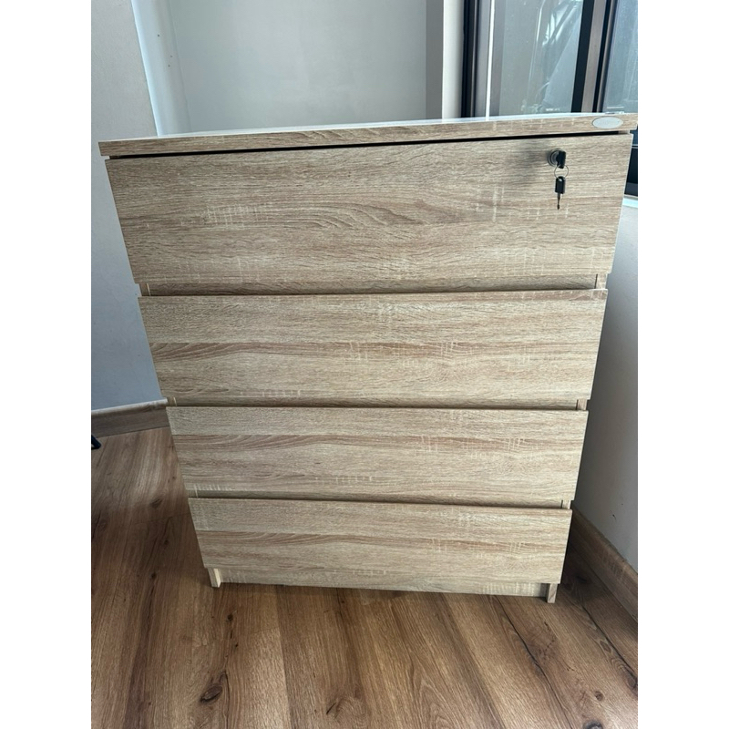 Laci Drawer 4 tingkat Informa