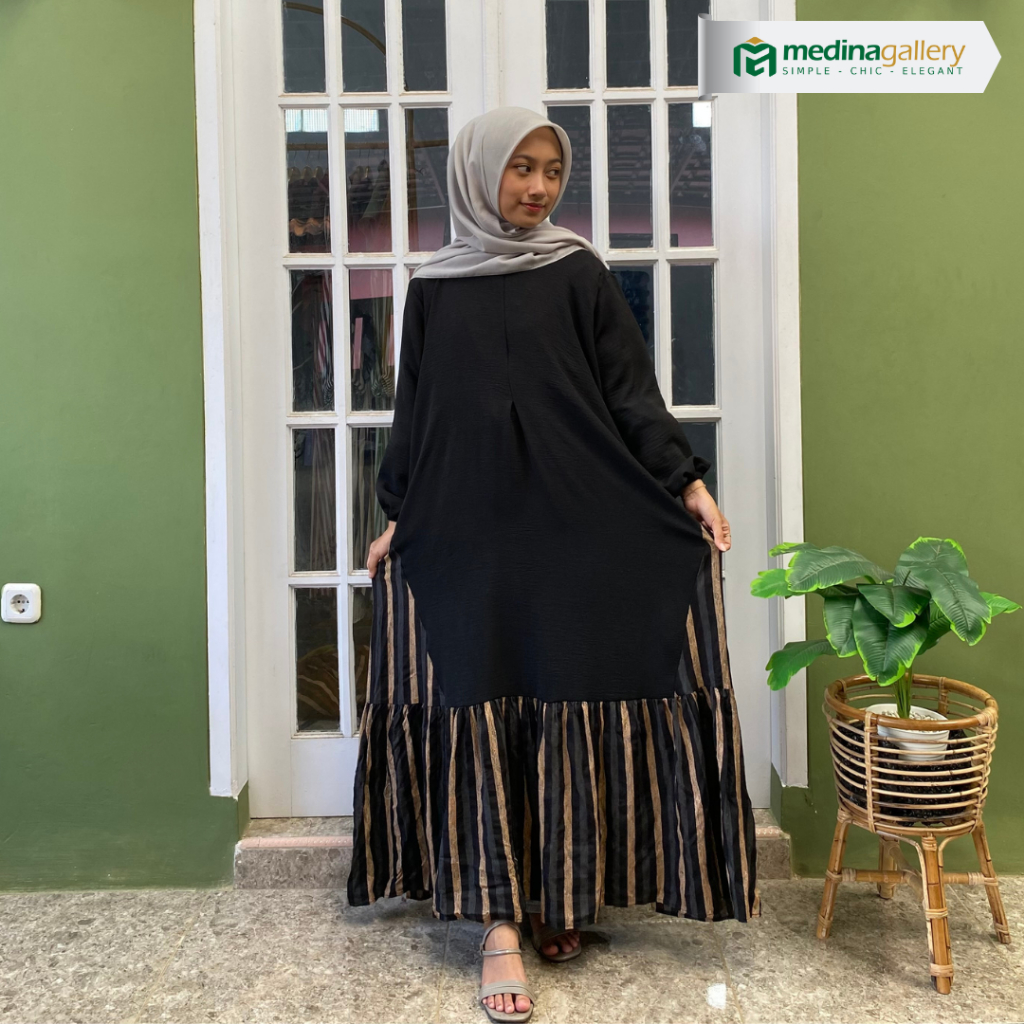 Maira Dress Crinkle / Gamis Kombinasi Rayon Polos Motif
