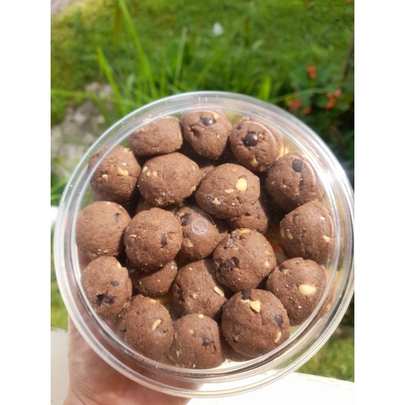 

Kue Coklat Kacang 500gram