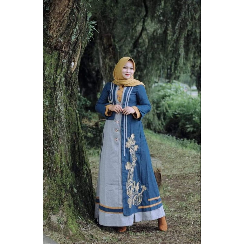 TUNEECA preloved Size M