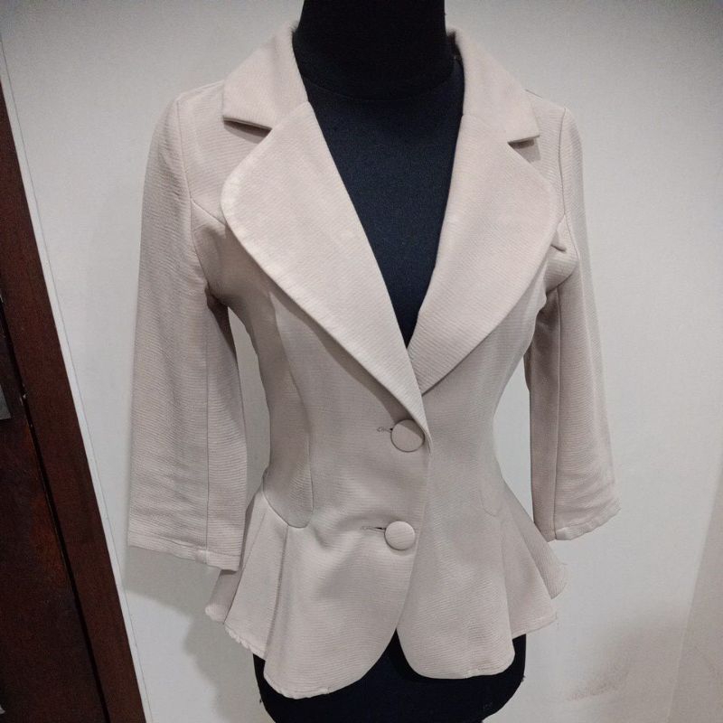 Atasan Semi Jas wanita