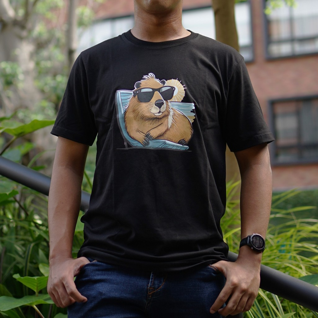 RTFICIAL CAPYBARA T-SHIRT | KAOS CAPYBARA DUDUK SANTAI LUCU