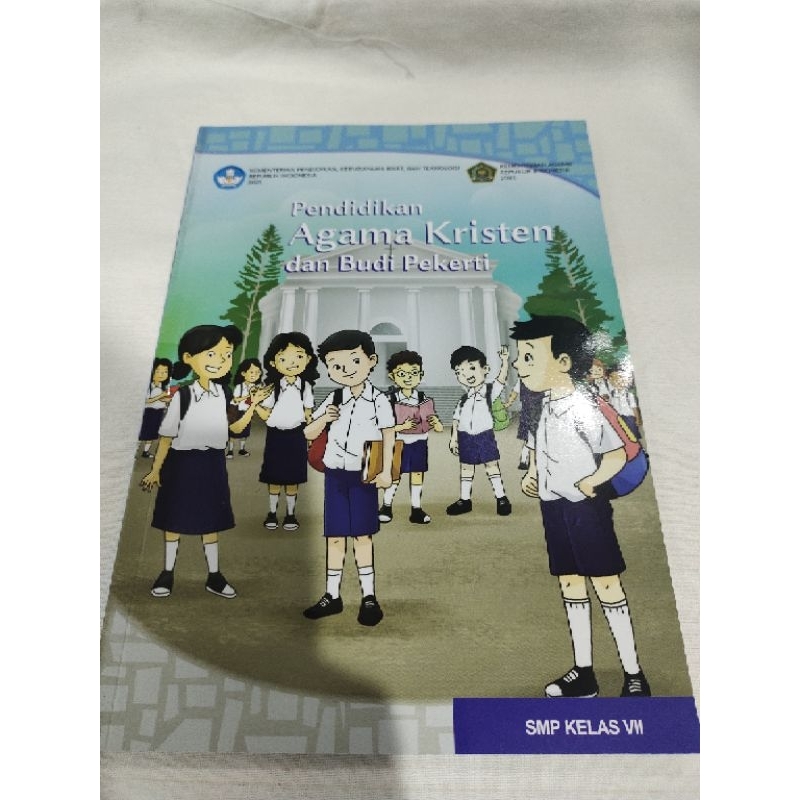 pendidikan agama kristen dan budi pekerti kelas 7 dikbud kurikulum merdeka, agama kristen 7 dikbud