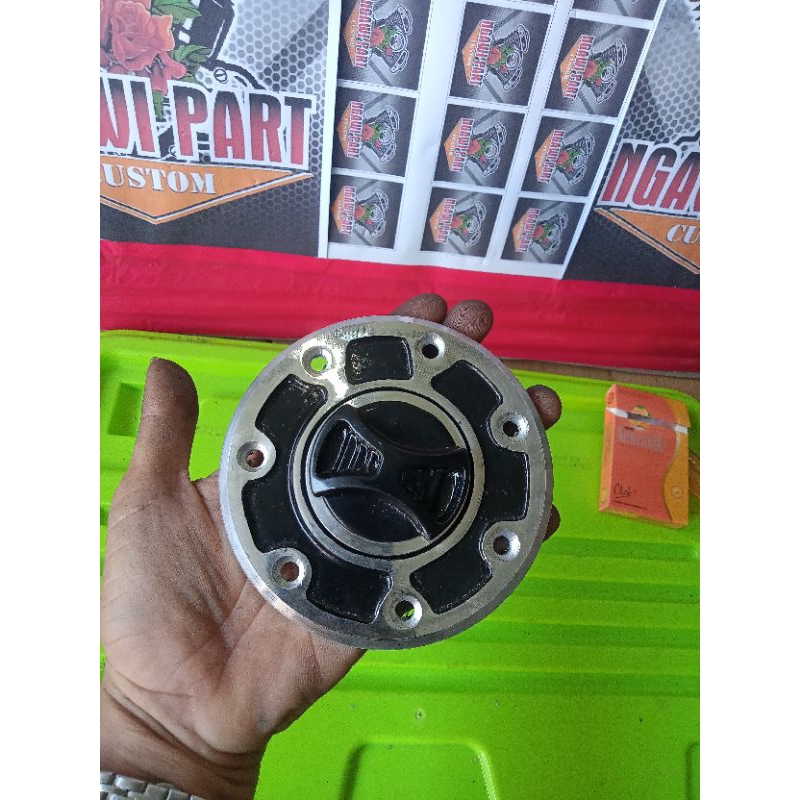tutup tangki kawasaki Ninja R RR//tutup tangki ninja R new