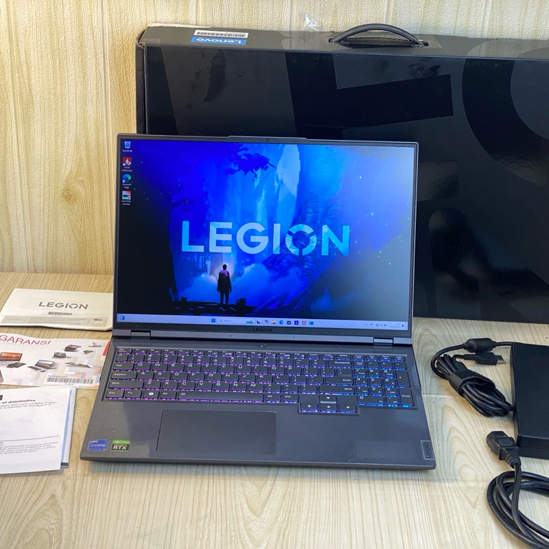 Lenovo Legion 5i Pro 16IAH7H i7-12700H RAM 16 SSD 1 TB RTX 3060 Garansi ON