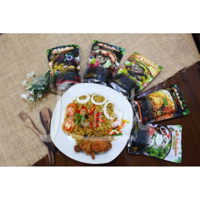 

Beras Bumbu Al Madinah/ Beras Basmati Plus Bumbu Instan/ Beras Bumbu Instan