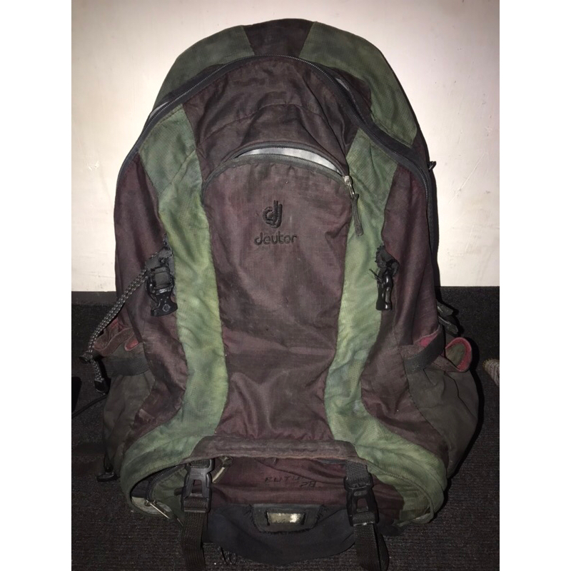 tas daypack backpack deuter futura 28