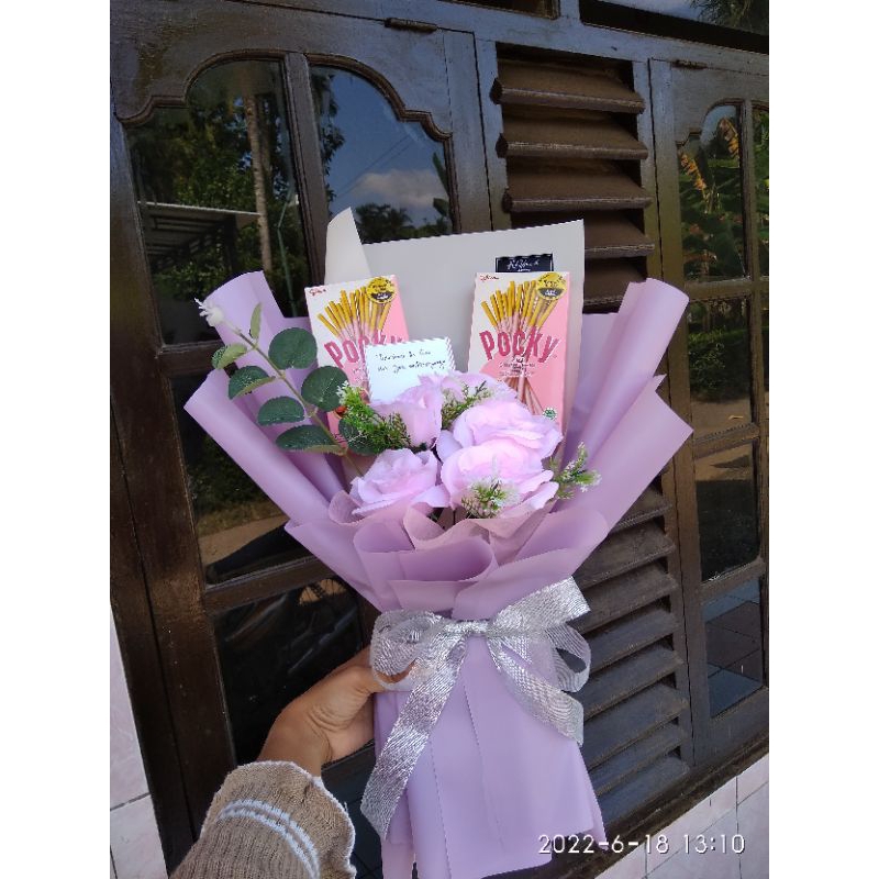 

BUKET SNACK BUKET WISUDA BUKET ULTAH