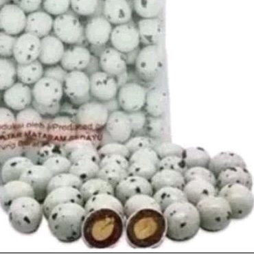 

COKLAT LAGIE / COKLAT KACANG(250gram)