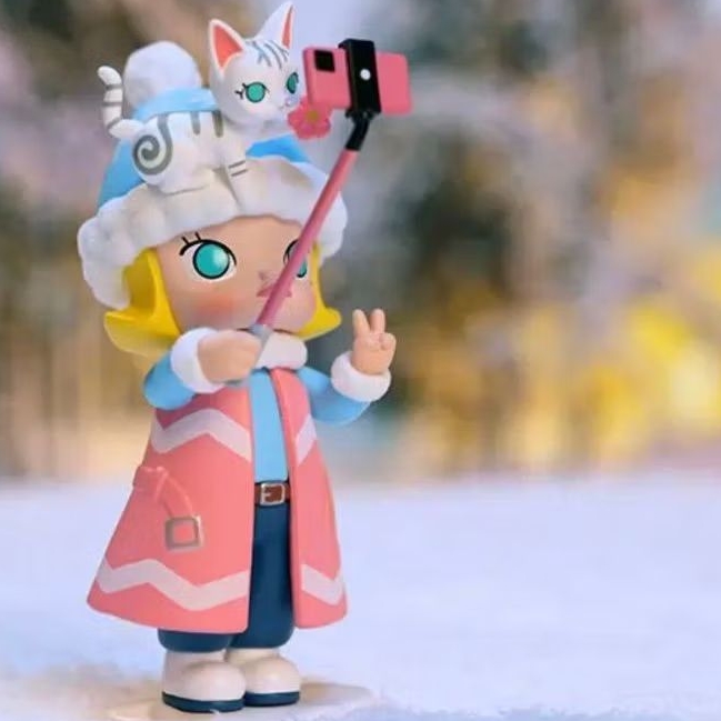 Molly Imaginary Wandering original pop mart - Fantasy winter tour