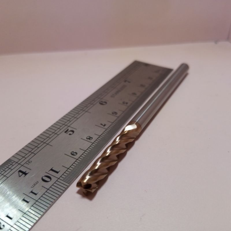 Endmill 6 mm 4 flute x 100 L HRC 55 carbide endmill Mill 6 mm x 100 mm bekas