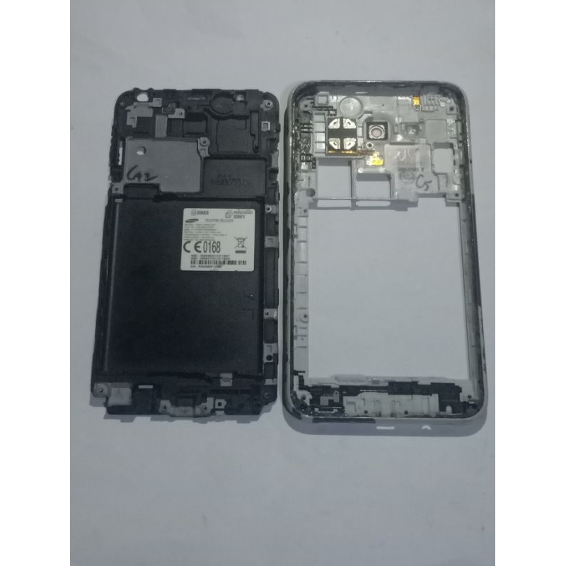 Frame Bazzel Dudukan LCD+Casing Tulang Tengah Samsung J7 2015 J700F Original Copotan