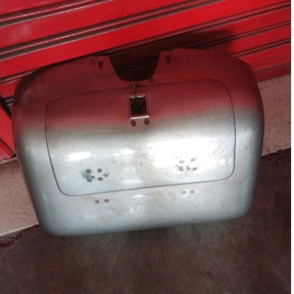 Glove box vespa Rally import