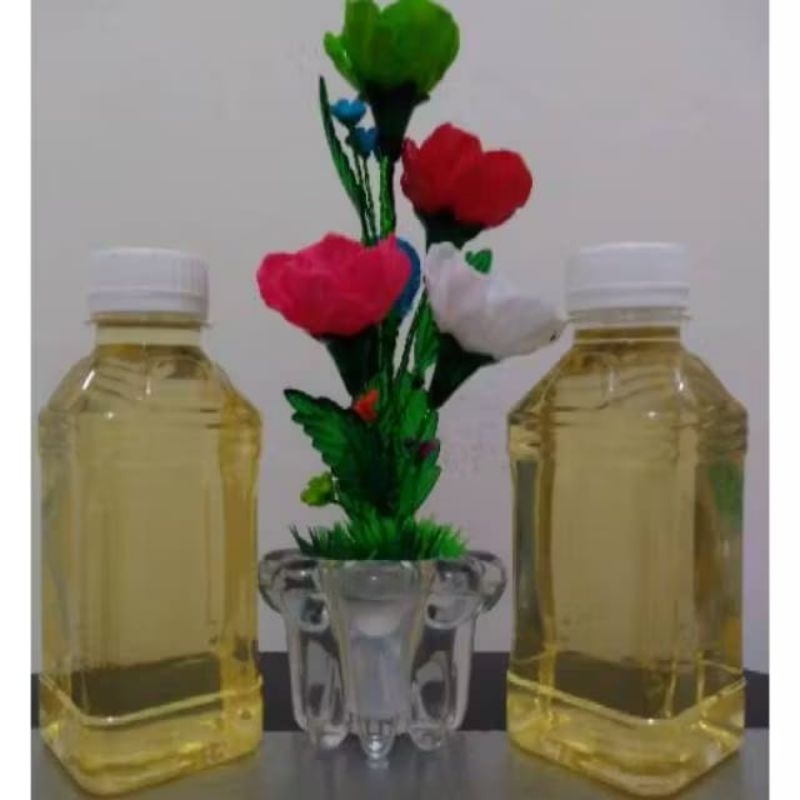 

Minyak Kelapa Asli Murni 100℅ Tanpa Campuran 250 ml/Minyak Klentik