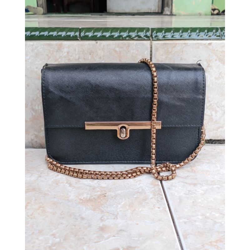 preloved tas selempang wanita