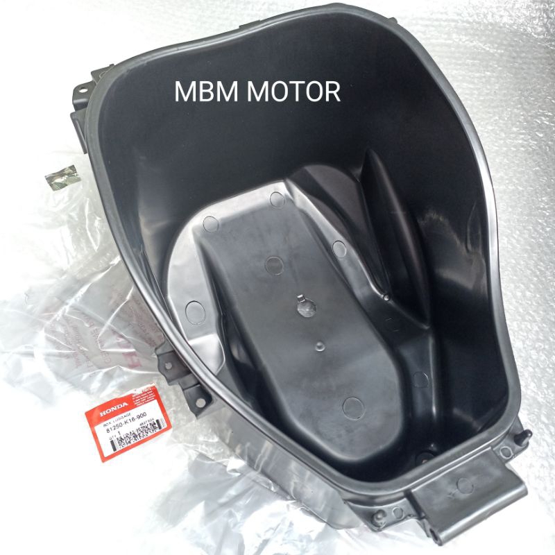 BOX LUGGAGE HONDA SCOOPY ESP 2013-2016 81250-K16-900 ORI AHM BOX BOK BAGASI TEMPAT HELM BAWAH JOK