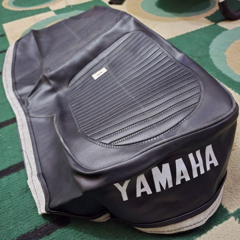 kulit jok yamaha v75 jog v75 sadel v75 kulit jok v75 cover jok v75 kulit jok yamaha v75