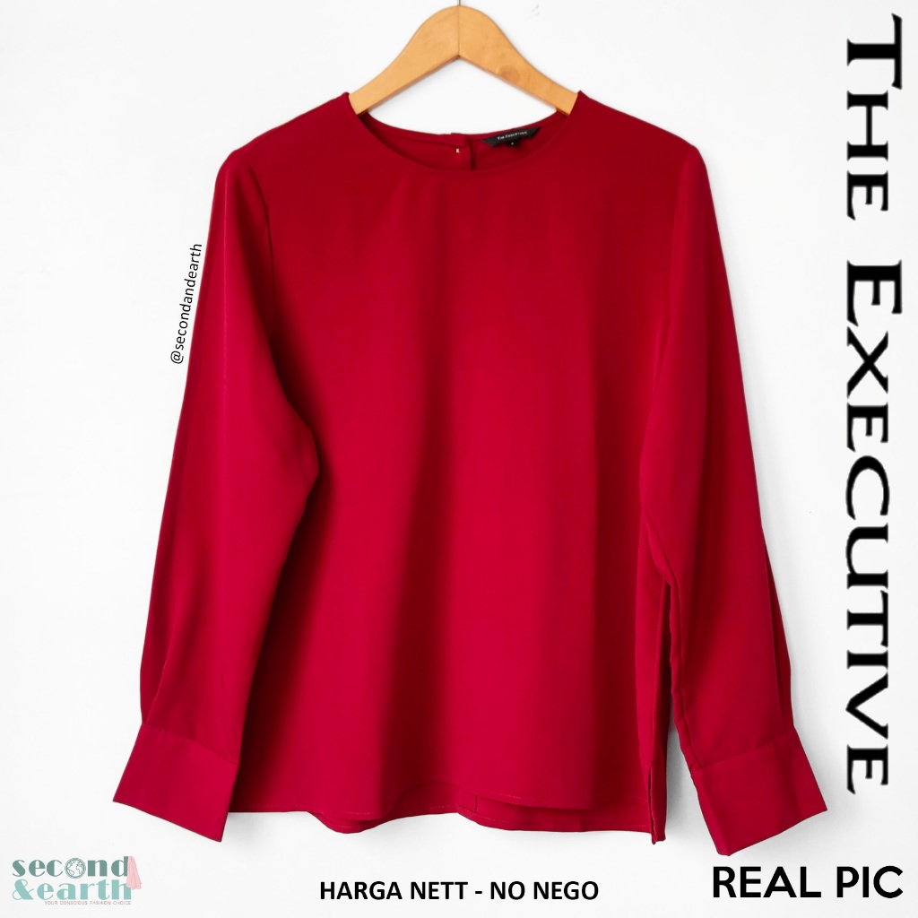 The Executive Blouse (L) Atasan Kerja Wanita Blus Lengan Panjang Aline Merah Polos Long Sleeve Loose