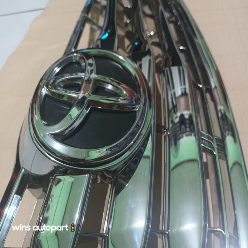Grill Depan Toyota Innova Grand 2012-2013 Original