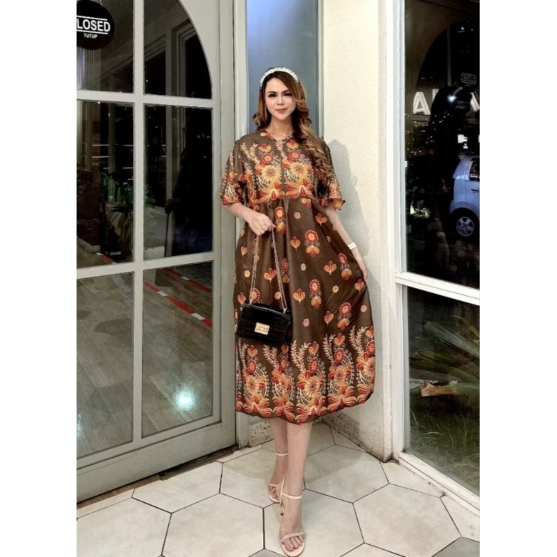 DASTER MOTIF BUNGA JUMBO KEKINIAN RAYON TEBAL