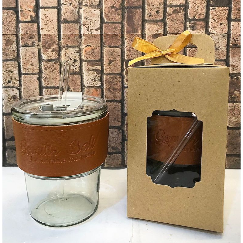 souvenir gelas Tumbler atau gelas sedotan. sovenir pernikahan khitanan perkantoran dll