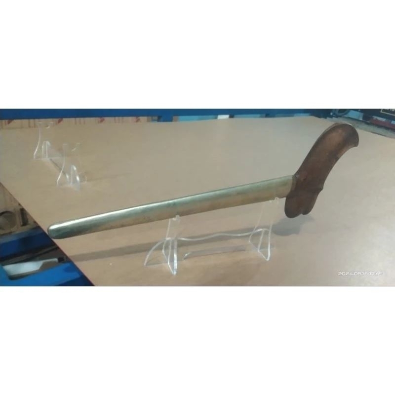 jagrak keris akrilik model tidur