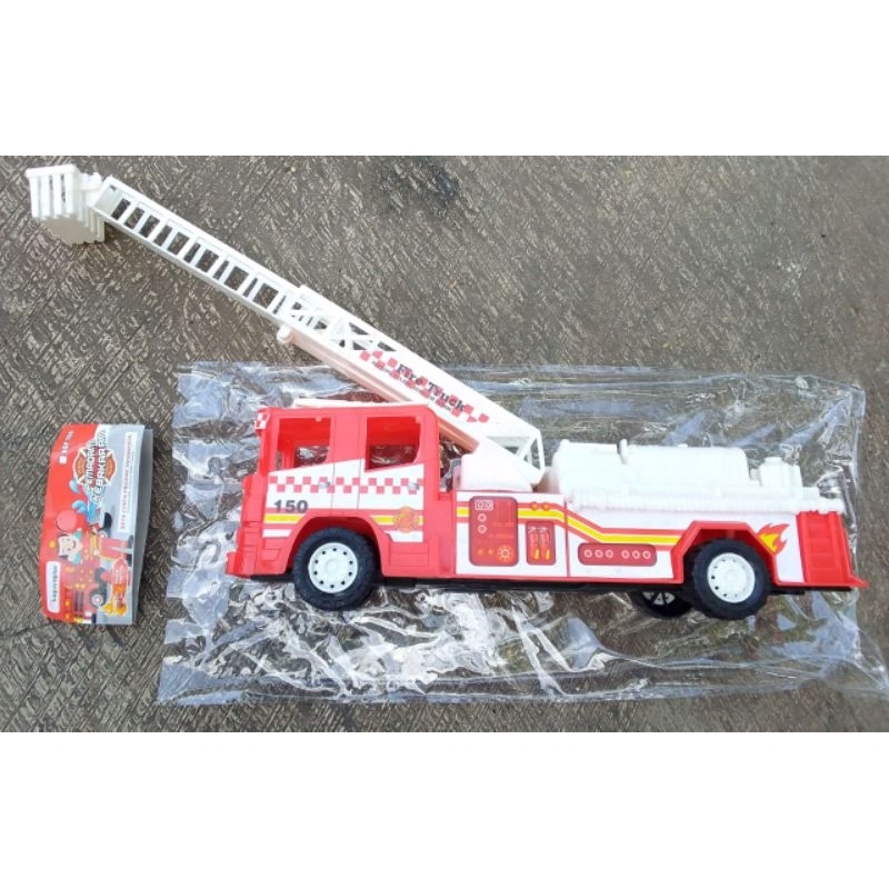 Mainan Mobil Truck Pemadam Kebakaran
