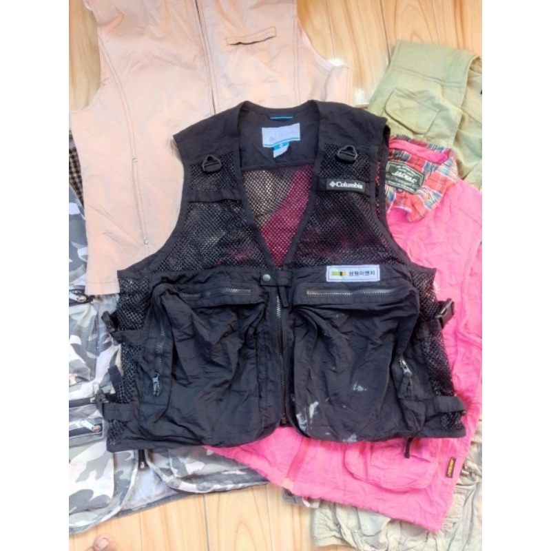 VEST COLUMBIA