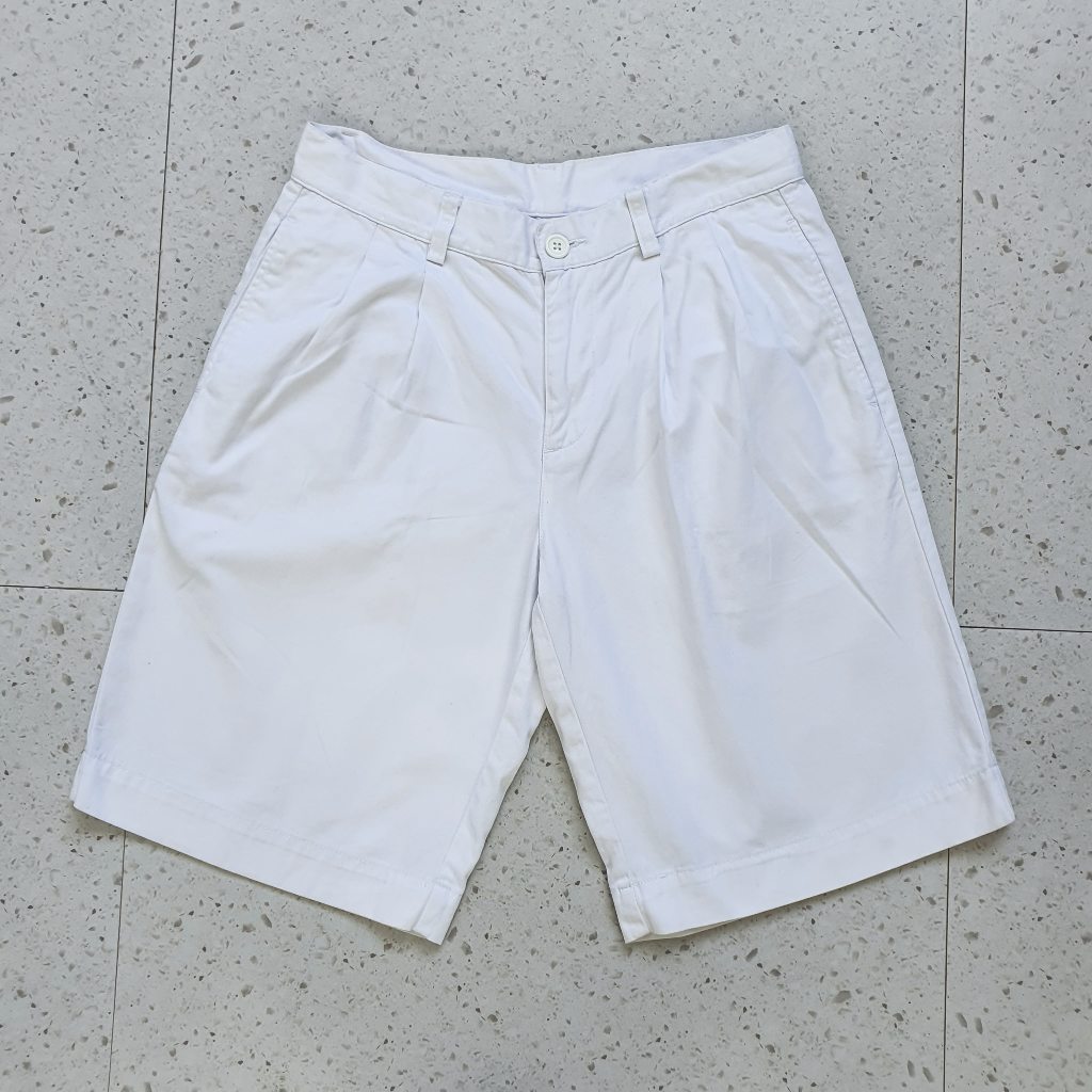 Celana Pendek Putih Giordano / Size 31 - Lingkar 82 cm / Bekas - Second - Preloved