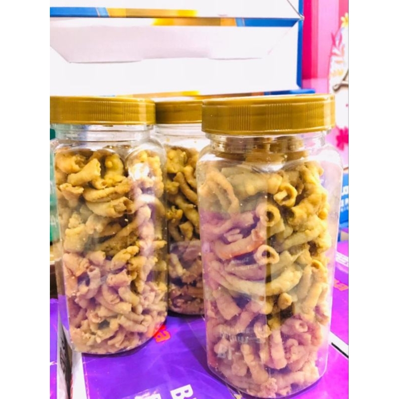 

SUDAH READY NIHH BOSS KUU Usus kering Snack usus crispy 240 gr HARGA / toples RR BAGUS MURAH CANTIK NEW VIRAL TERLARIS TOP TERLARIS SANGAT COCOK UNTUK KADO / HADIAH DLL (CECKOUT SENDIRI, TIDAK BISA DIGABUNG DENGAN BARANG LAINNYA) BISA COD INSTAN REA