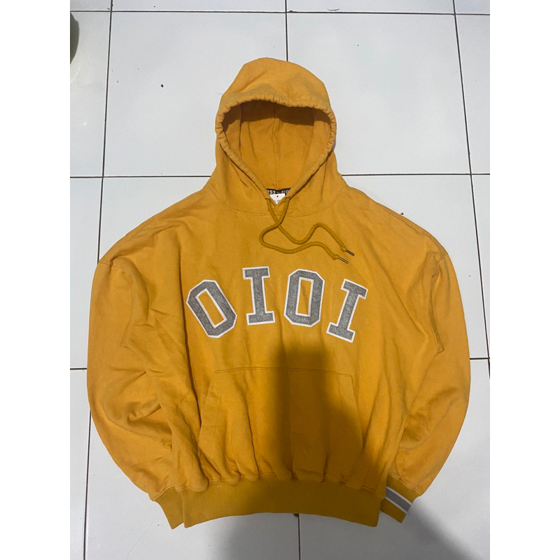 HOODIE OIOI YELLOW MUSTARD