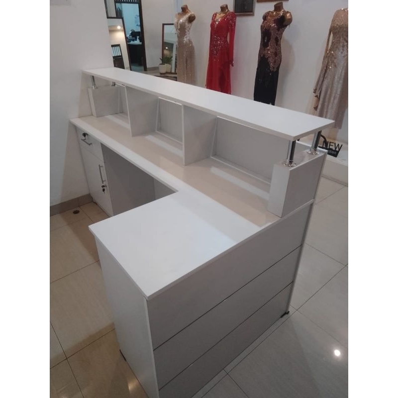 meja kasir L meja resepsionis bentuk L meja klinik meja kantor meja klinik terbaru terlaris