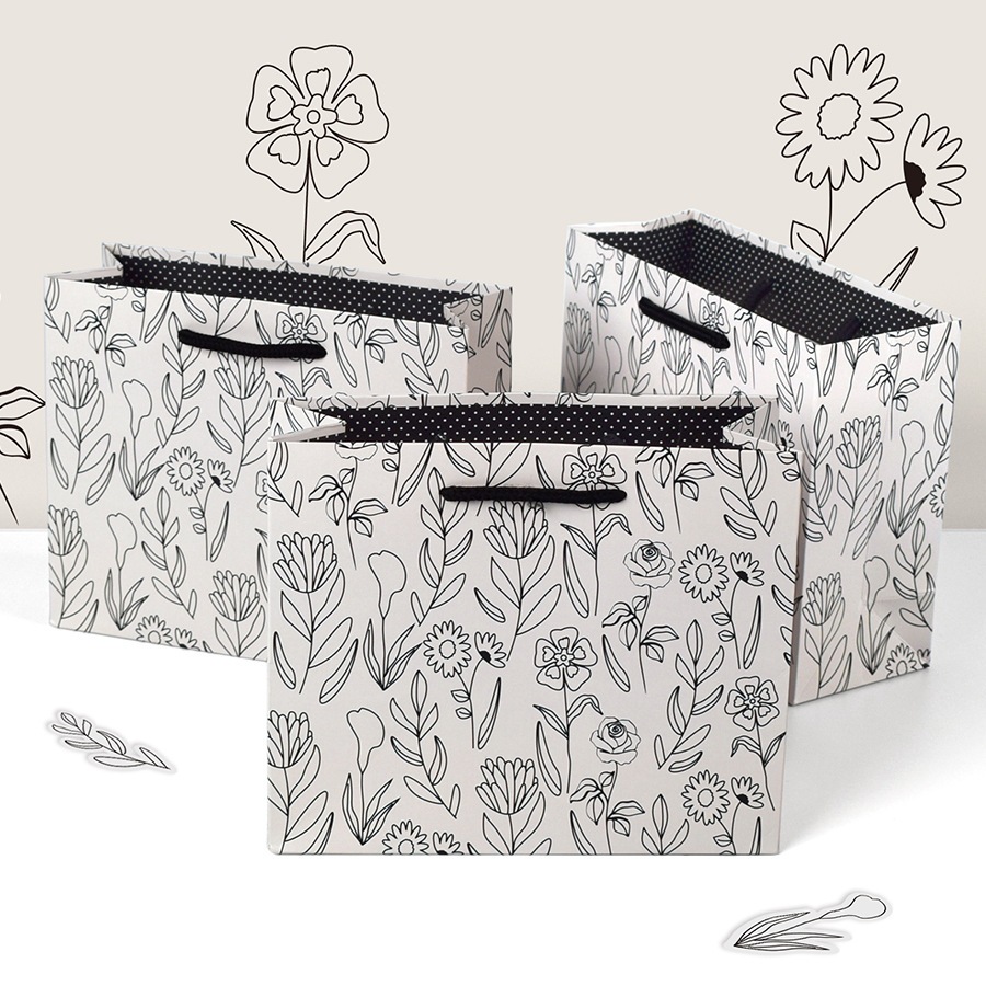 

Satuan- Paperbag Bunga Hitam Putih/ Tas Kado Gift Bag motif Bunga Simpel
