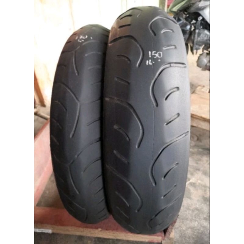 Ban  Moge Tubles Ukuran 150/60-17&160/60-17Merk Bridgestone Battlax