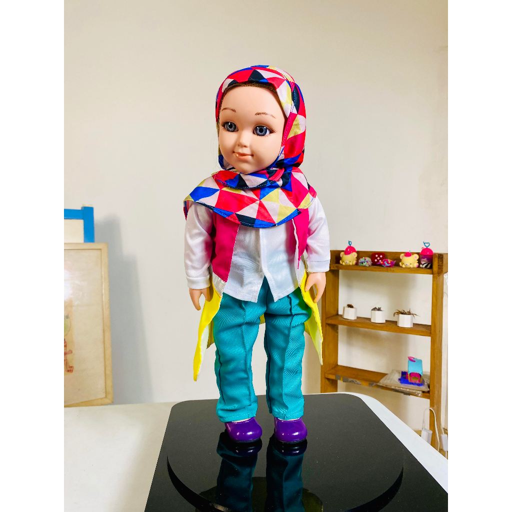 SALAM SISTERS LAYLA, BONEKA BERHIJAB PERTAMA DI INDONEISA YANG UNIK SALAM SISTER