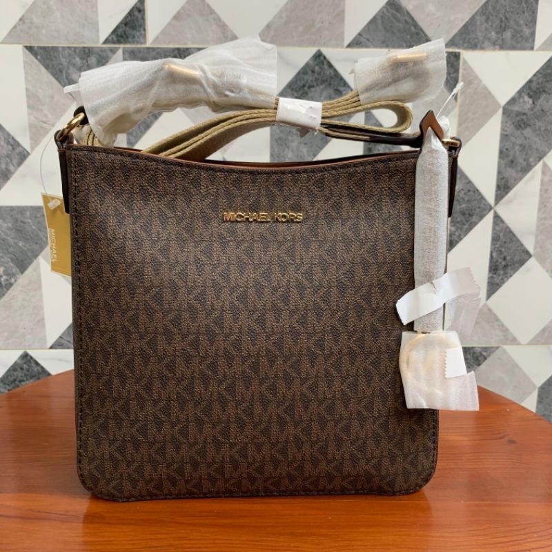MICHAEL KORS JET SET TRAVEL BROWN