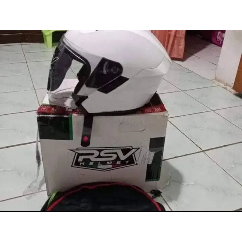 helm rsv sv300 (produk second)