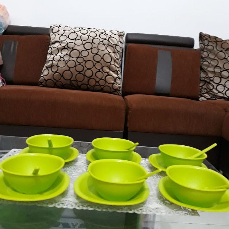 Mangkuk bayi set sendok piring Tupperware 350mili original