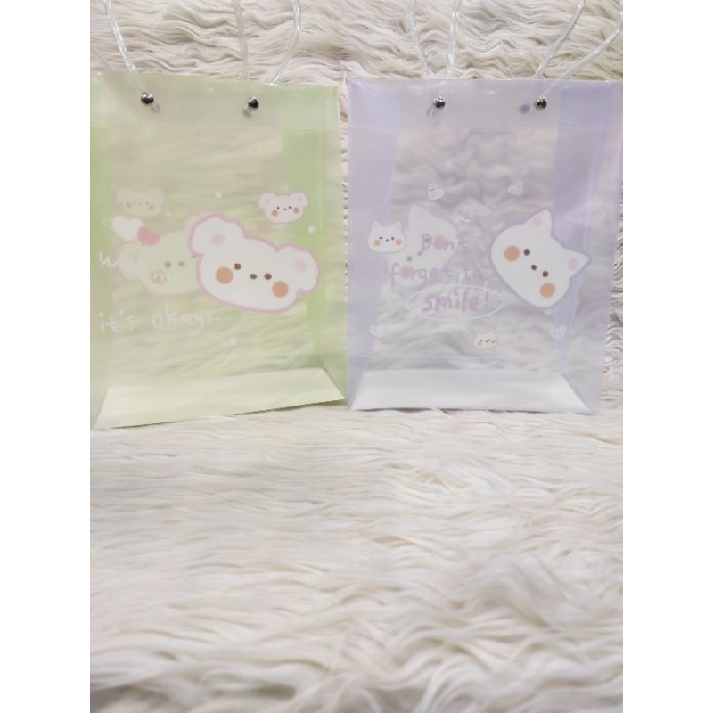 

Paperbag Transparan (262 526)