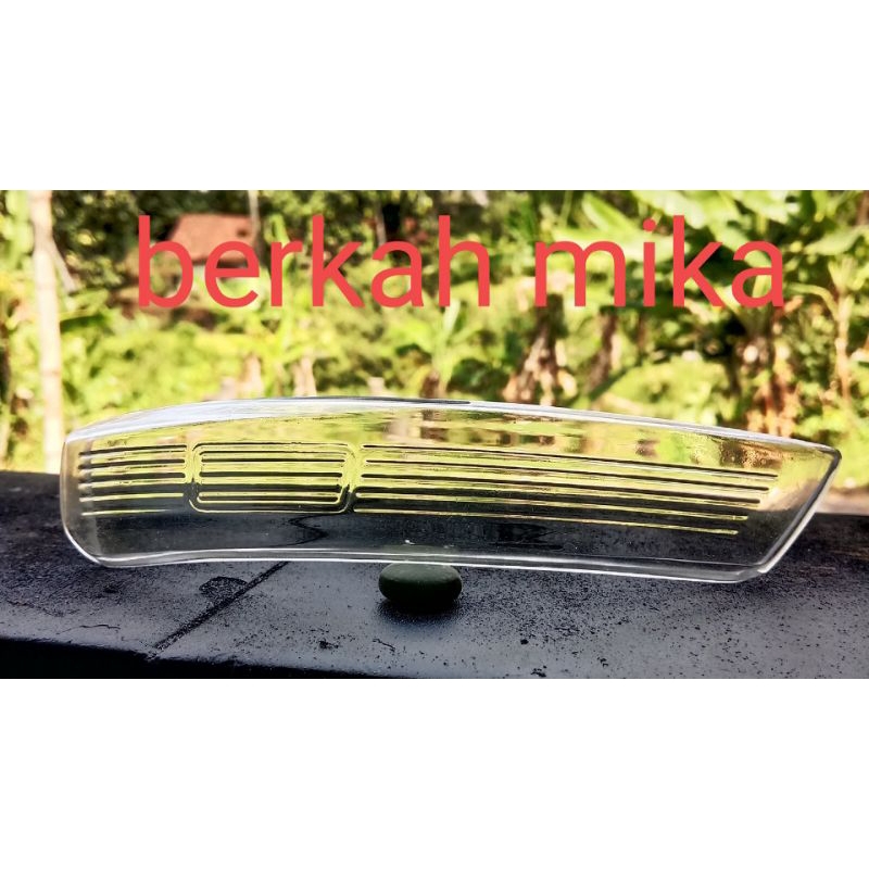 mika sen spion Datsun go bagian kanan