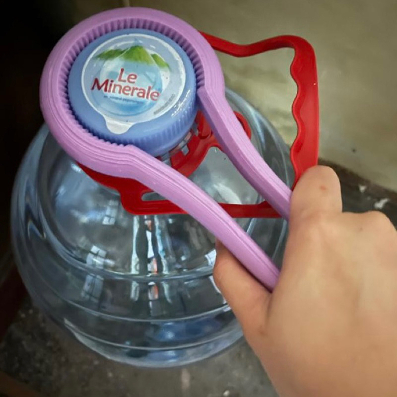 Alat Pembuka Tutup Galon Ulir Le Minerale Anti Licin – Pembuka Galon Ergonomis