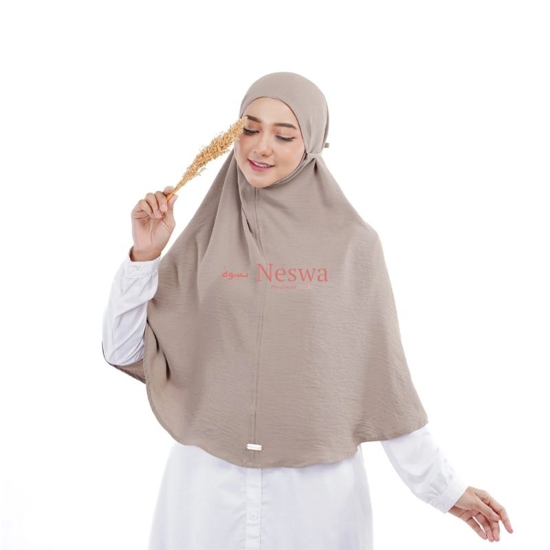 Neswa Bergo Size XL Crinkle Airflow Premium
