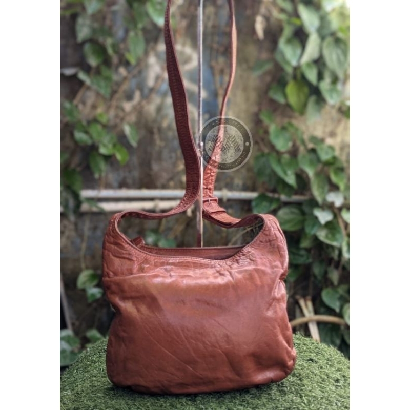 [From Japan] Authentic Genten sling bag