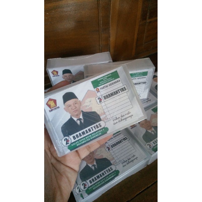 

PAKETKARTUNAMAMEMBERCARD1SISI